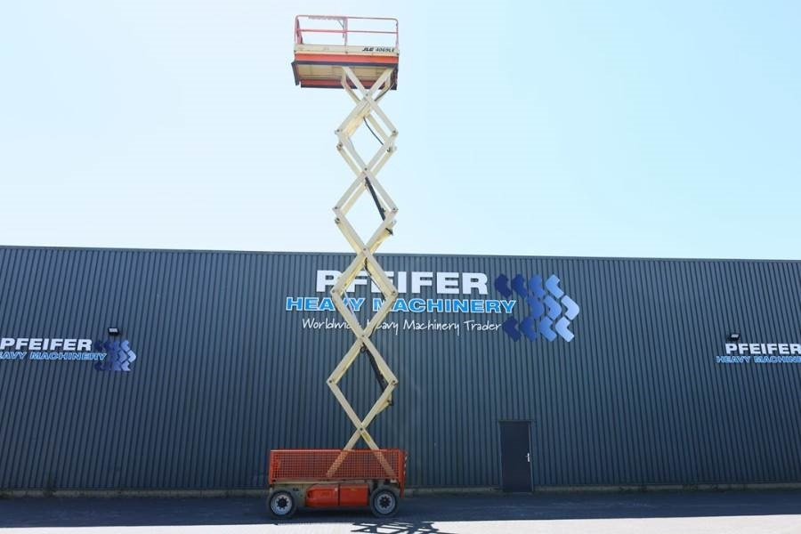 JLG 4069LE Electric, 14.2m Working Height, 360kg Capac - Plataforma de Tijera/ Plataforma de tesoura: foto 3 JLG 4069LE Electric, 14.2m Working Height, 360kg Capac - Plataforma de Tijera/ Plataforma de tesoura: foto 3