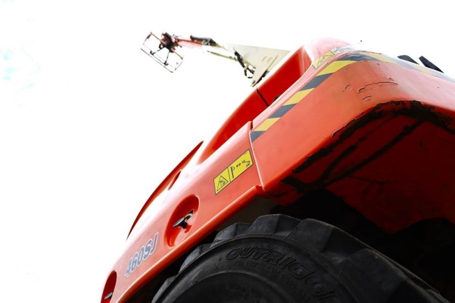 JLG 460SJ Diesel, 4x4 Drive, 16m Working Height, 13m R - Plataforma telescópica: foto 5 JLG 460SJ Diesel, 4x4 Drive, 16m Working Height, 13m R - Plataforma telescópica: foto 5