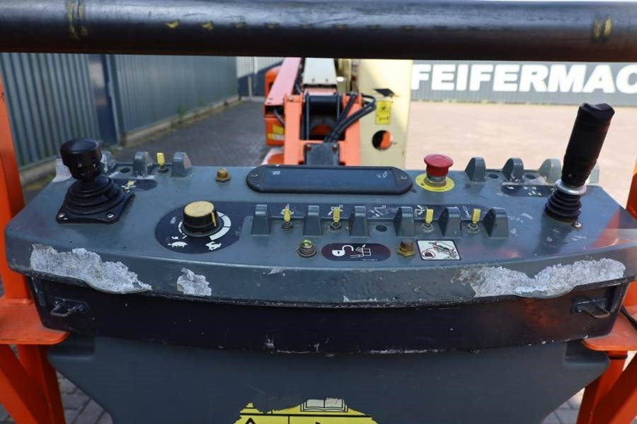 JLG E450AJ Electric, 16m Working Height, 7.2m Reach, 2 - Plataforma articulada: foto 4 JLG E450AJ Electric, 16m Working Height, 7.2m Reach, 2 - Plataforma articulada: foto 4