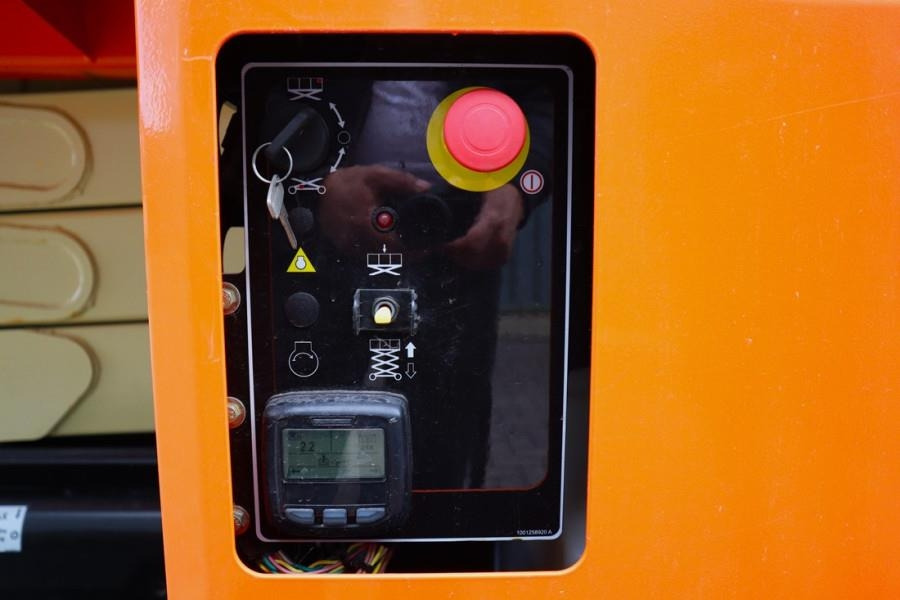 JLG ERT2669 Unused, Electric, 10m Working Height, 680k - Plataforma de Tijera/ Plataforma de tesoura: foto 4 JLG ERT2669 Unused, Electric, 10m Working Height, 680k - Plataforma de Tijera/ Plataforma de tesoura: foto 4