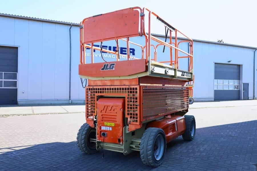 JLG M4069 Hybrid, 14.2m Working Height, 360kg Capacity - Plataforma de Tijera/ Plataforma de tesoura: foto 2 JLG M4069 Hybrid, 14.2m Working Height, 360kg Capacity - Plataforma de Tijera/ Plataforma de tesoura: foto 2