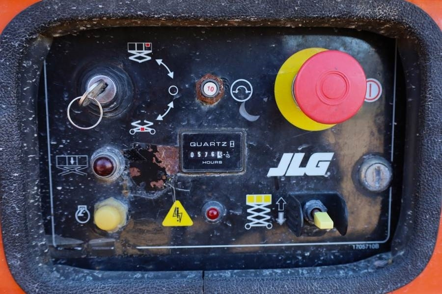 JLG M4069 Hybrid, 14.2m Working Height, 360kg Capacity - Plataforma de Tijera/ Plataforma de tesoura: foto 4 JLG M4069 Hybrid, 14.2m Working Height, 360kg Capacity - Plataforma de Tijera/ Plataforma de tesoura: foto 4