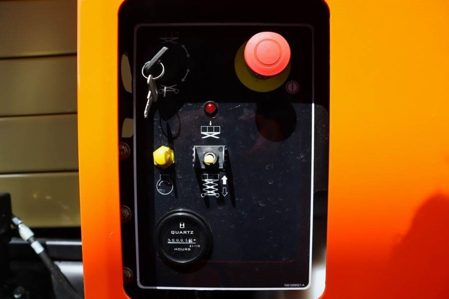 JLG RT4769 Unused, Diesel, 16.3m Working Height, 363kg  - Plataforma de Tijera/ Plataforma de tesoura: foto 3 JLG RT4769 Unused, Diesel, 16.3m Working Height, 363kg  - Plataforma de Tijera/ Plataforma de tesoura: foto 3