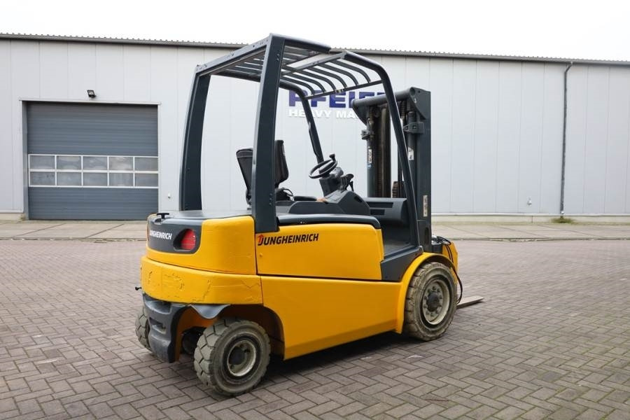 Jungheinrich EFG535 Electric, Lifting Height 4700mm, Freelift 1 - Empilhadeira a diesel: foto 2 Jungheinrich EFG535 Electric, Lifting Height 4700mm, Freelift 1 - Empilhadeira a diesel: foto 2