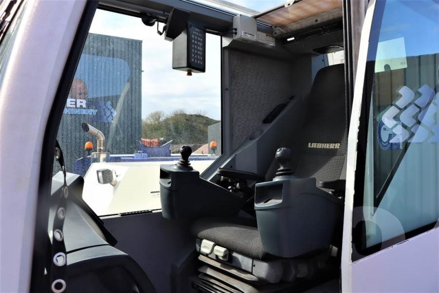 Liebherr LTM1050-3.1 6x4 Drive And 6-Wheel Steering, 50t Ca - Grua todo o terreno: foto 5 Liebherr LTM1050-3.1 6x4 Drive And 6-Wheel Steering, 50t Ca - Grua todo o terreno: foto 5
