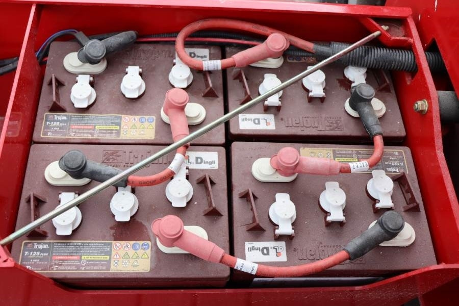Magni ES1212E Valid inspection, *Guarantee! Electric, 12 - Plataforma de Tijera/ Plataforma de tesoura: foto 5 Magni ES1212E Valid inspection, *Guarantee! Electric, 12 - Plataforma de Tijera/ Plataforma de tesoura: foto 5