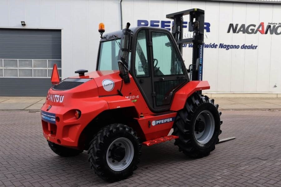 Manitou M30-4 Valid inspection, *Guarantee! 4x4 Drive, 300 - Empilhador todo-o-terreno: foto 2 Manitou M30-4 Valid inspection, *Guarantee! 4x4 Drive, 300 - Empilhador todo-o-terreno: foto 2