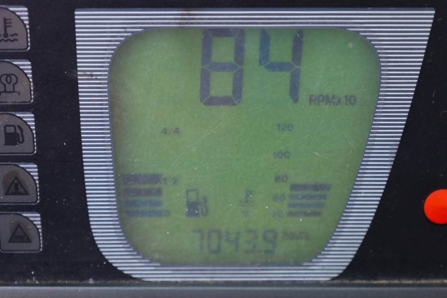 Manitou MRT2150 Privilege Diesel, 4x4 Drive And 4-Wheel St - Empilhador telescópico: foto 5 Manitou MRT2150 Privilege Diesel, 4x4 Drive And 4-Wheel St - Empilhador telescópico: foto 5