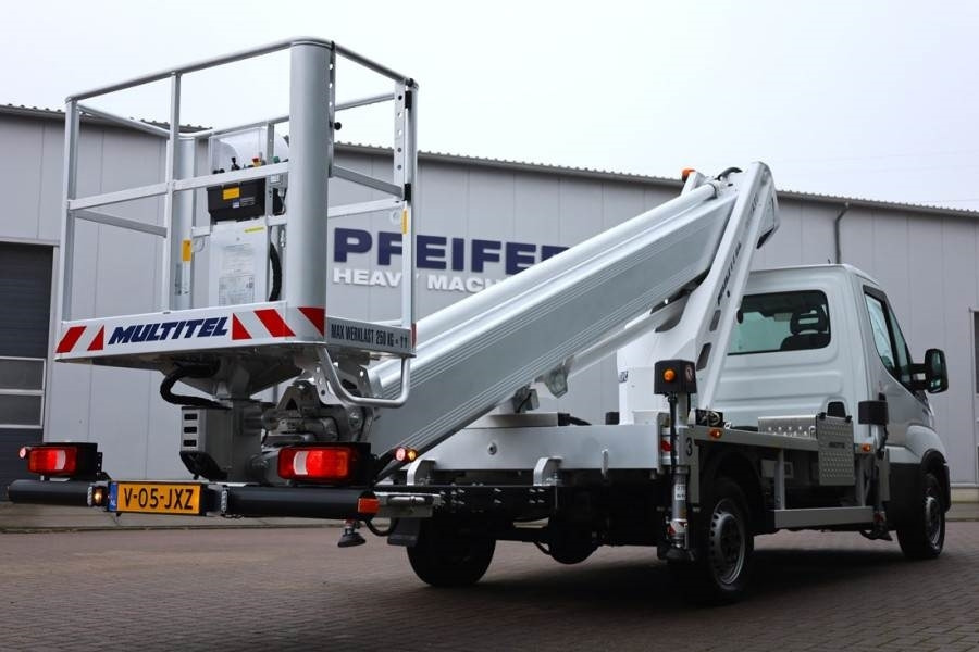 Multitel MTE270 Valid inspection, *Guarantee! Driving Licen - Caminhão com plataforma aérea: foto 2 Multitel MTE270 Valid inspection, *Guarantee! Driving Licen - Caminhão com plataforma aérea: foto 2