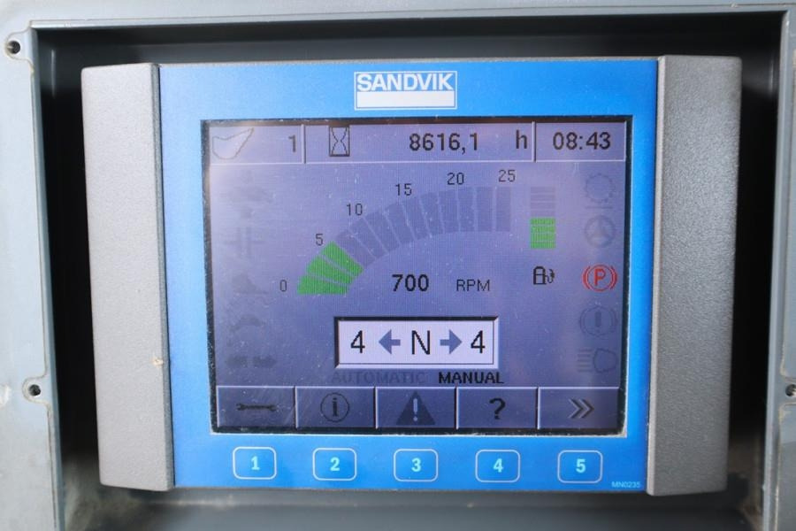 Sandvik LH410 Diesel, 4x4 Drive, 10t Capacity, Tilting Buc - Carregadeira de rodas: foto 5 Sandvik LH410 Diesel, 4x4 Drive, 10t Capacity, Tilting Buc - Carregadeira de rodas: foto 5