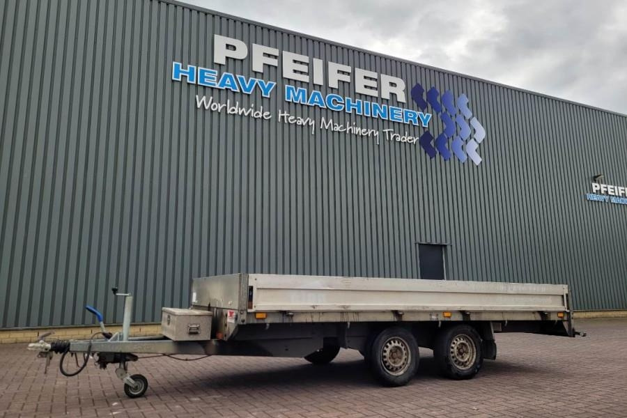 Saris PL1820 2 Axel Trailer - Reboque para carros: foto 1 Saris PL1820 2 Axel Trailer - Reboque para carros: foto 1