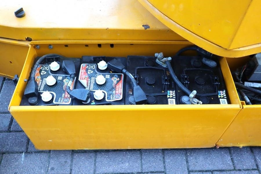 Snorkel A38E Electric, 13.5m Working Height, 6.1m Reach, 2  - Plataforma articulada: foto 5 Snorkel A38E Electric, 13.5m Working Height, 6.1m Reach, 2  - Plataforma articulada: foto 5