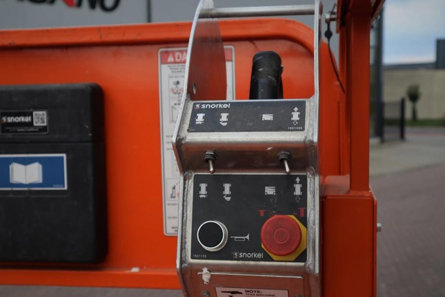 Snorkel S4726E Valid Inspection, *Guarantee! ,Electric, 10 - Plataforma de Tijera/ Plataforma de tesoura: foto 5 Snorkel S4726E Valid Inspection, *Guarantee! ,Electric, 10 - Plataforma de Tijera/ Plataforma de tesoura: foto 5