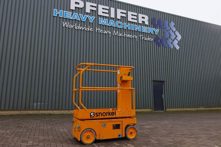 Snorkel TM12 Electric, 5.6m Working Height, 227kg Capacity - Plataforma articulada: foto 1 Snorkel TM12 Electric, 5.6m Working Height, 227kg Capacity - Plataforma articulada: foto 1