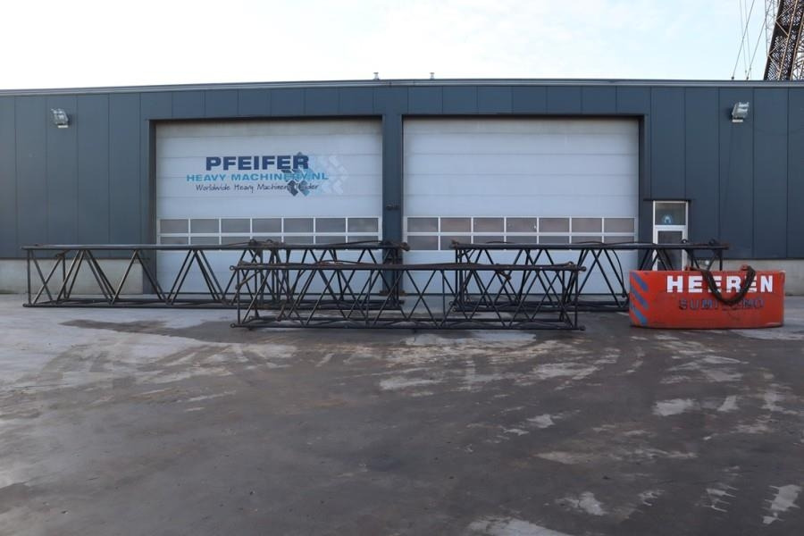 Sumitomo SC700-II 70t Capacity, 43m Boom, 31m Movable Jib, - Guindaste sobre esteiras: foto 2 Sumitomo SC700-II 70t Capacity, 43m Boom, 31m Movable Jib, - Guindaste sobre esteiras: foto 2