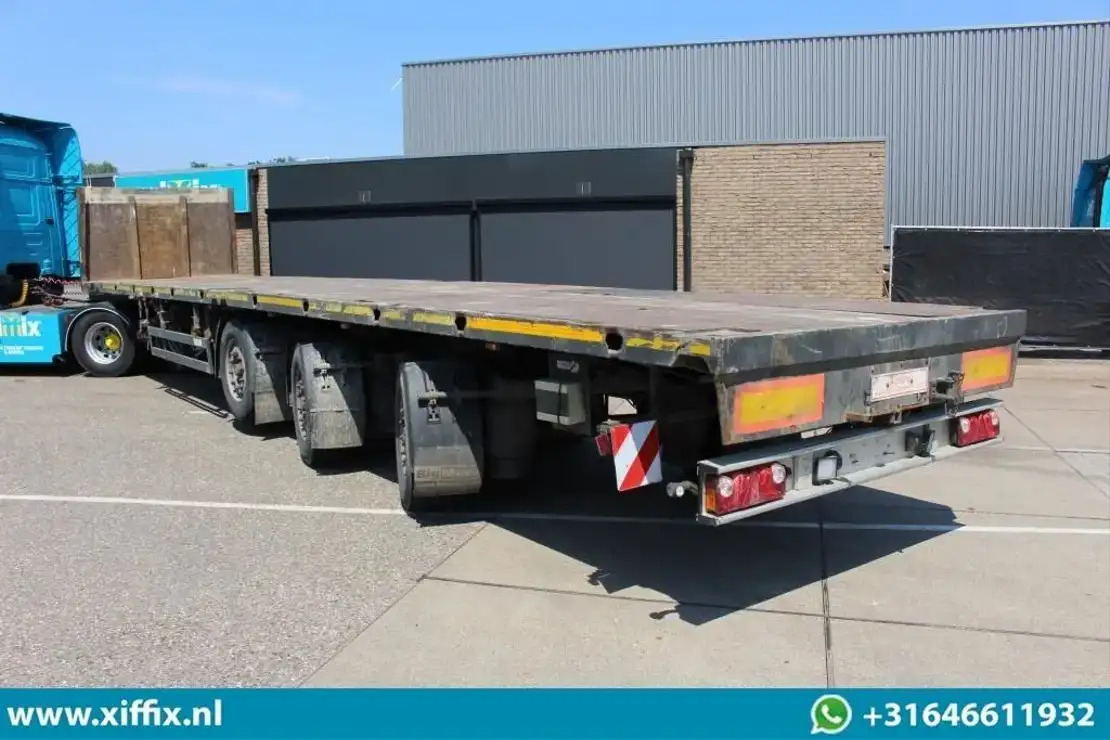 Meusburger 3-ass. Vlakke uitschuifbare oplegger / 2x gestuurd / 13819 - Semi-reboque plataforma/ Caixa aberta: foto 3 Meusburger 3-ass. Vlakke uitschuifbare oplegger / 2x gestuurd / 13819 - Semi-reboque plataforma/ Caixa aberta: foto 3