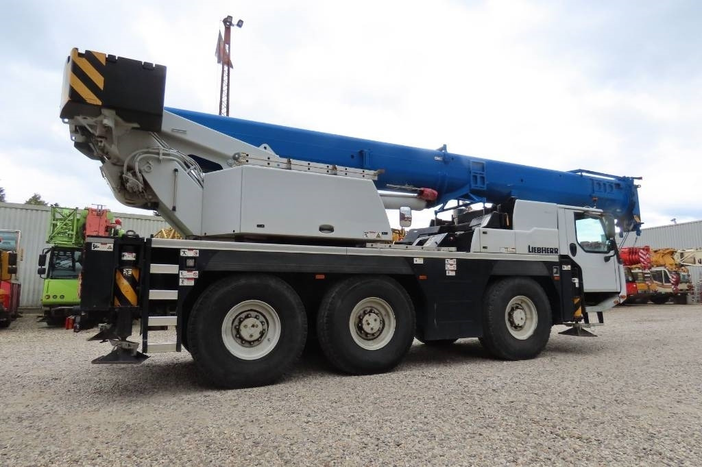 Liebherr LTM 1050-3.1 - Grua todo o terreno: foto 3 Liebherr LTM 1050-3.1 - Grua todo o terreno: foto 3