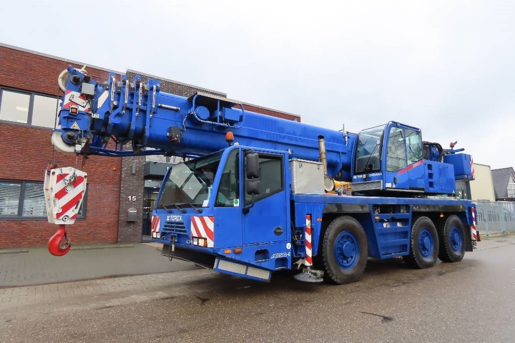 Terex Demag AC 50-1 - Grua todo o terreno: foto 1 Terex Demag AC 50-1 - Grua todo o terreno: foto 1