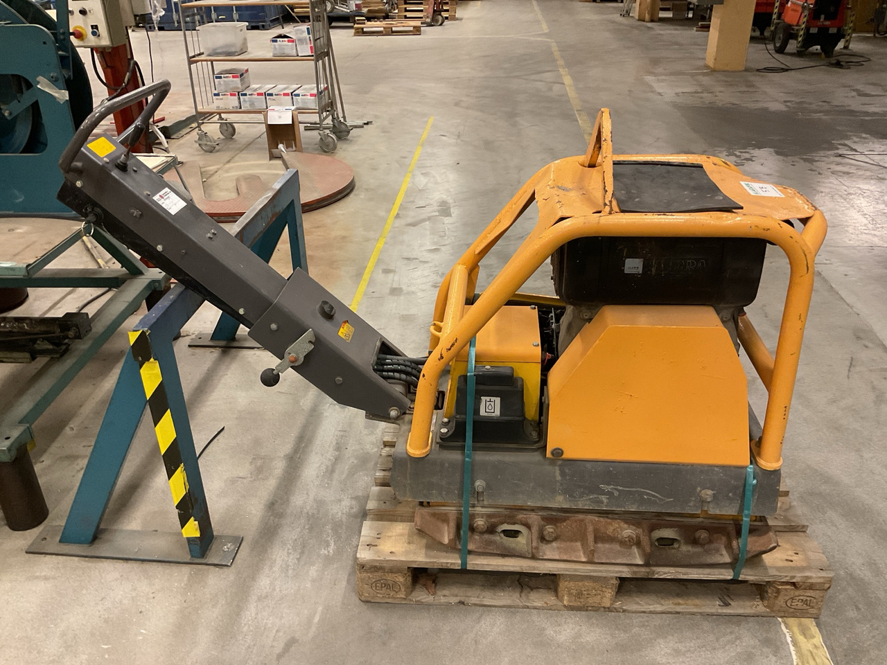 Atlas Copco LG500 - Placas vibratórias: foto 1 Atlas Copco LG500 - Placas vibratórias: foto 1