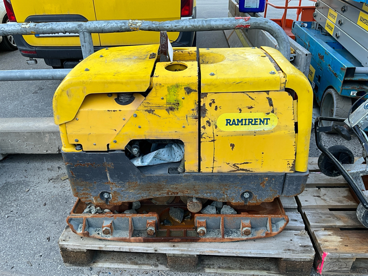Atlas Copco LH804 - Placas vibratórias: foto 1 Atlas Copco LH804 - Placas vibratórias: foto 1