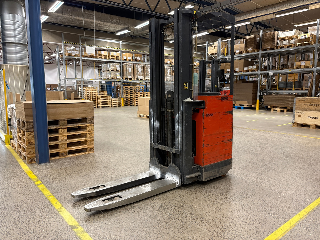 Linde L13 TTFYI - Equipamento de movimentação: foto 1 Linde L13 TTFYI - Equipamento de movimentação: foto 1