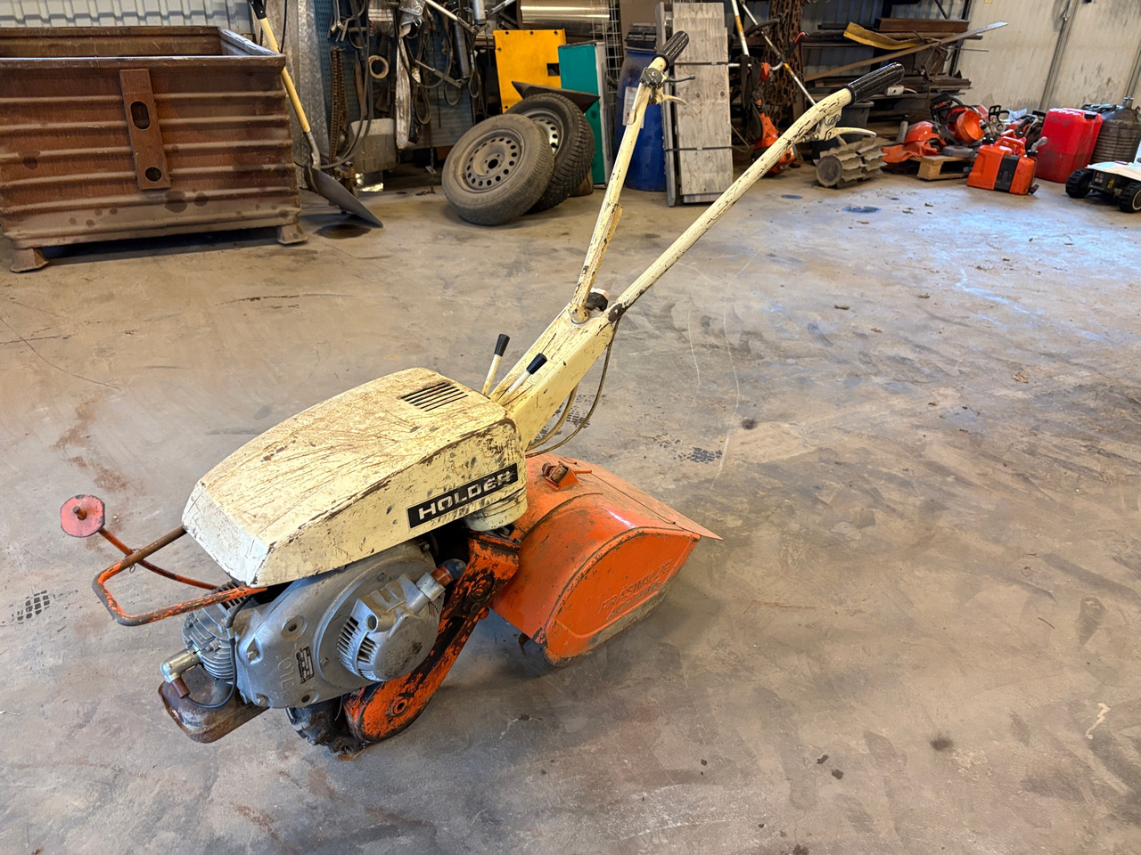 Holder R7 - Motocultivador: foto 1 Holder R7 - Motocultivador: foto 1