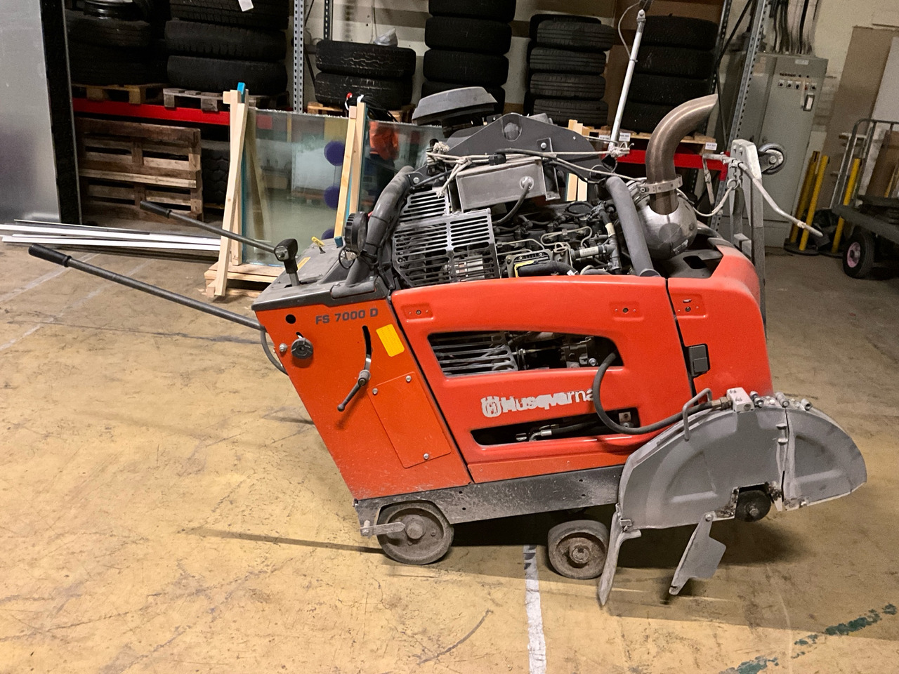 Husqvarna FS 7000 D - Equipamento de construção: foto 1 Husqvarna FS 7000 D - Equipamento de construção: foto 1