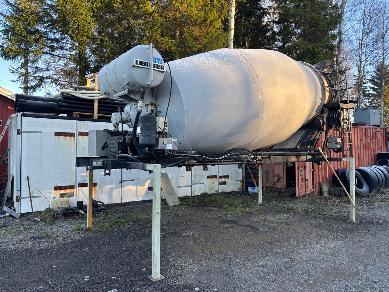 Liebherr - Balão de betoneira: foto 1 Liebherr - Balão de betoneira: foto 1