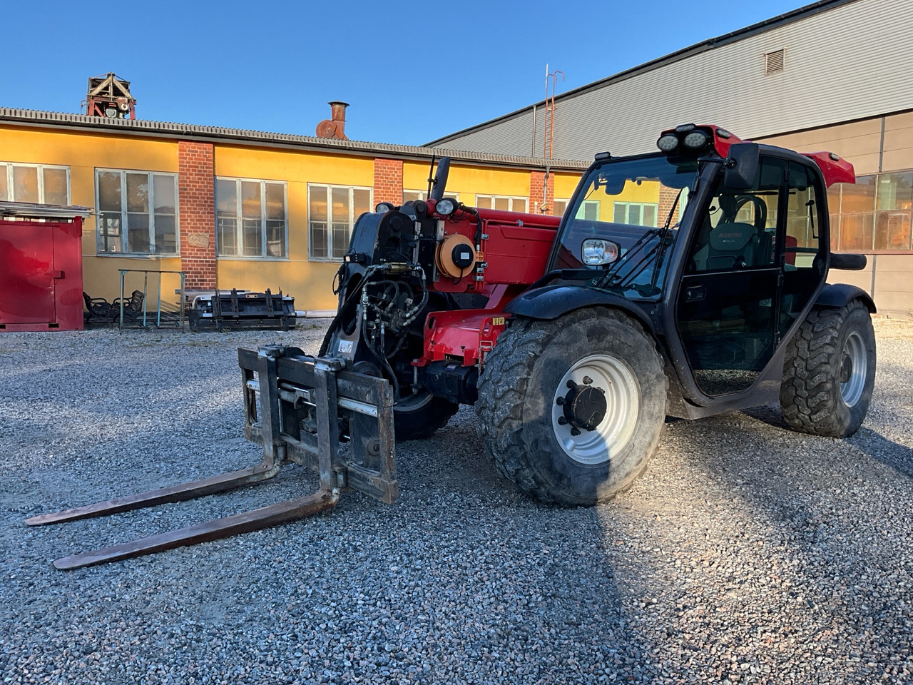 Manitou MVT929 - Empilhador telescópico: foto 1 Manitou MVT929 - Empilhador telescópico: foto 1