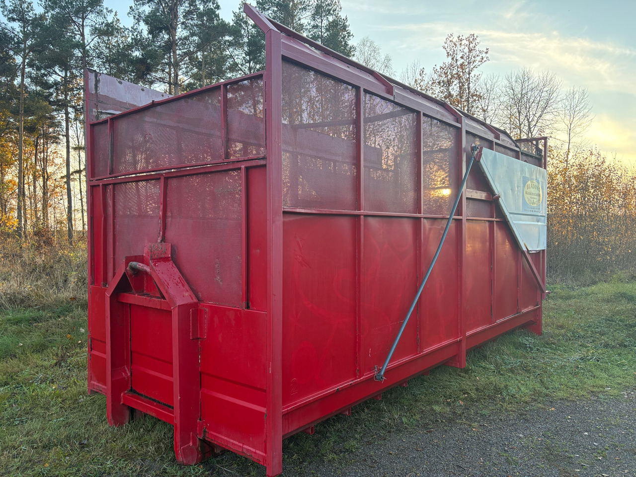 Metsjö  - Reboque agrícola: foto 1 Metsjö  - Reboque agrícola: foto 1