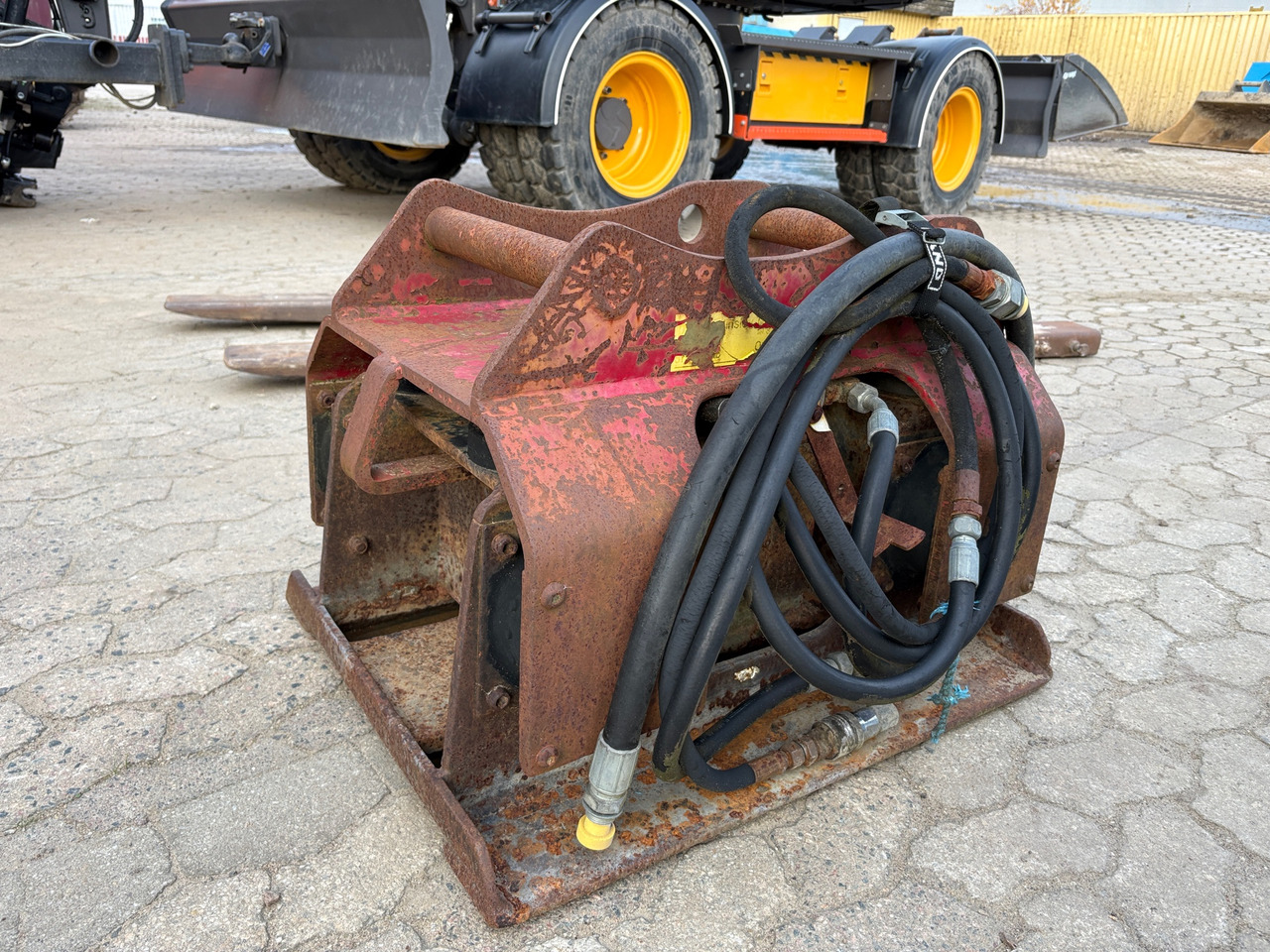 RF 1992-10 - Equipamento de construção: foto 1 RF 1992-10 - Equipamento de construção: foto 1