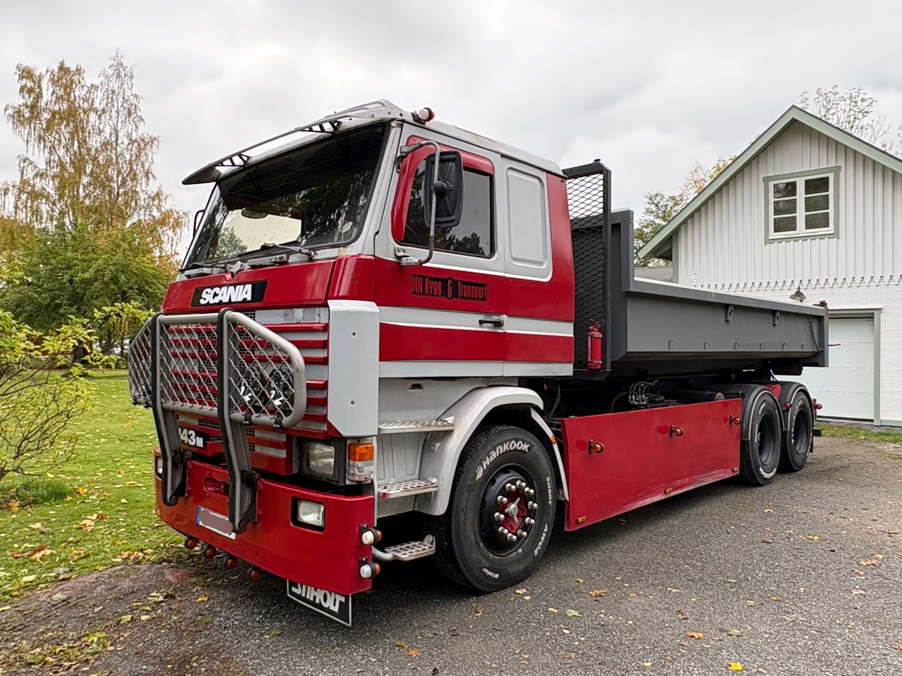 Scania 143M 6X2 - Caminhão polibenne: foto 1 Scania 143M 6X2 - Caminhão polibenne: foto 1