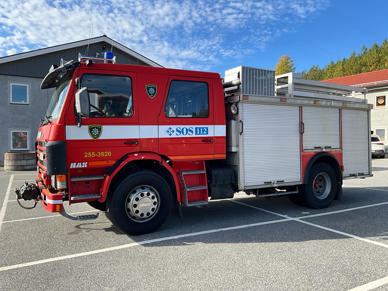 Scania P 93 MI 4x2 - Carro de bombeiro: foto 1 Scania P 93 MI 4x2 - Carro de bombeiro: foto 1