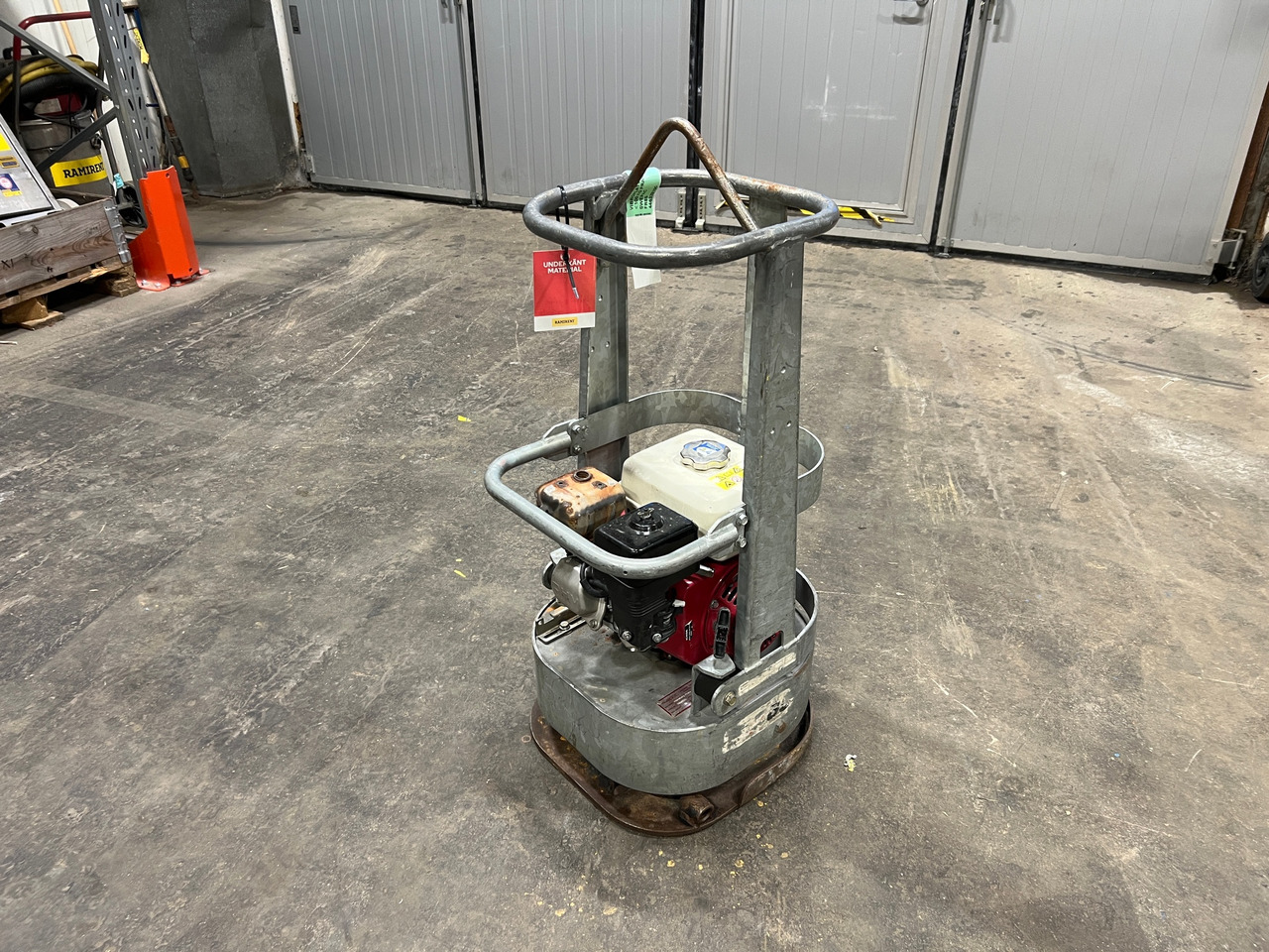 Swepac FR 85 - Placas vibratórias: foto 1 Swepac FR 85 - Placas vibratórias: foto 1