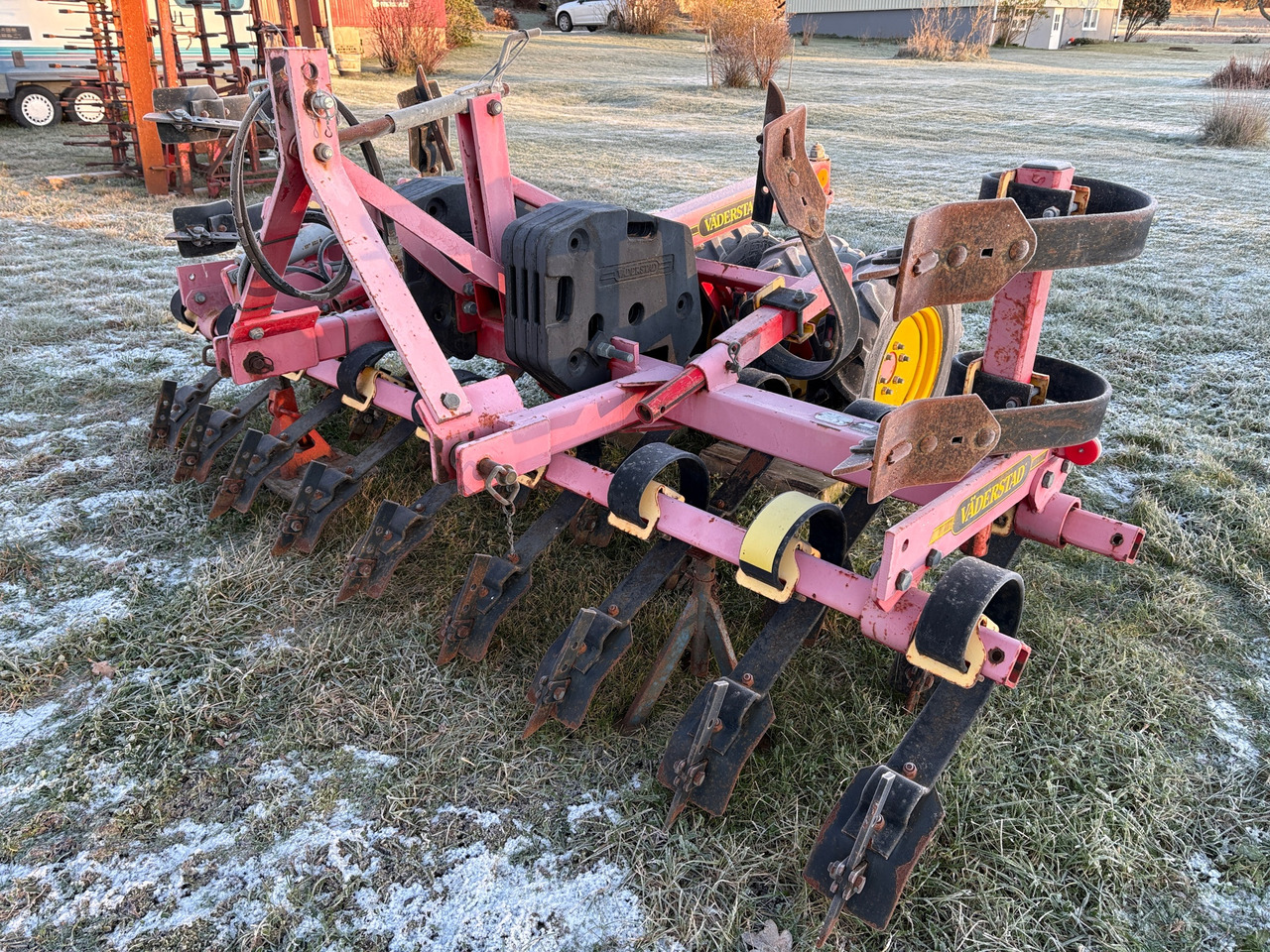 Väderstad - Maquina para lavrar a terra: foto 1 Väderstad - Maquina para lavrar a terra: foto 1