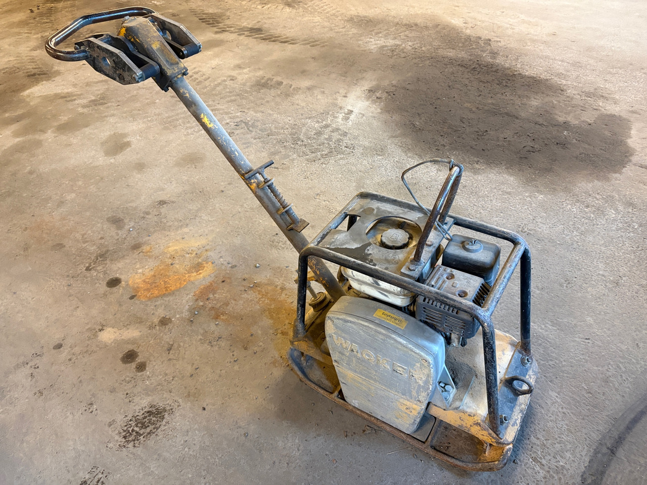 Wacker Neuson BPU 2440 A - Placas vibratórias: foto 1 Wacker Neuson BPU 2440 A - Placas vibratórias: foto 1