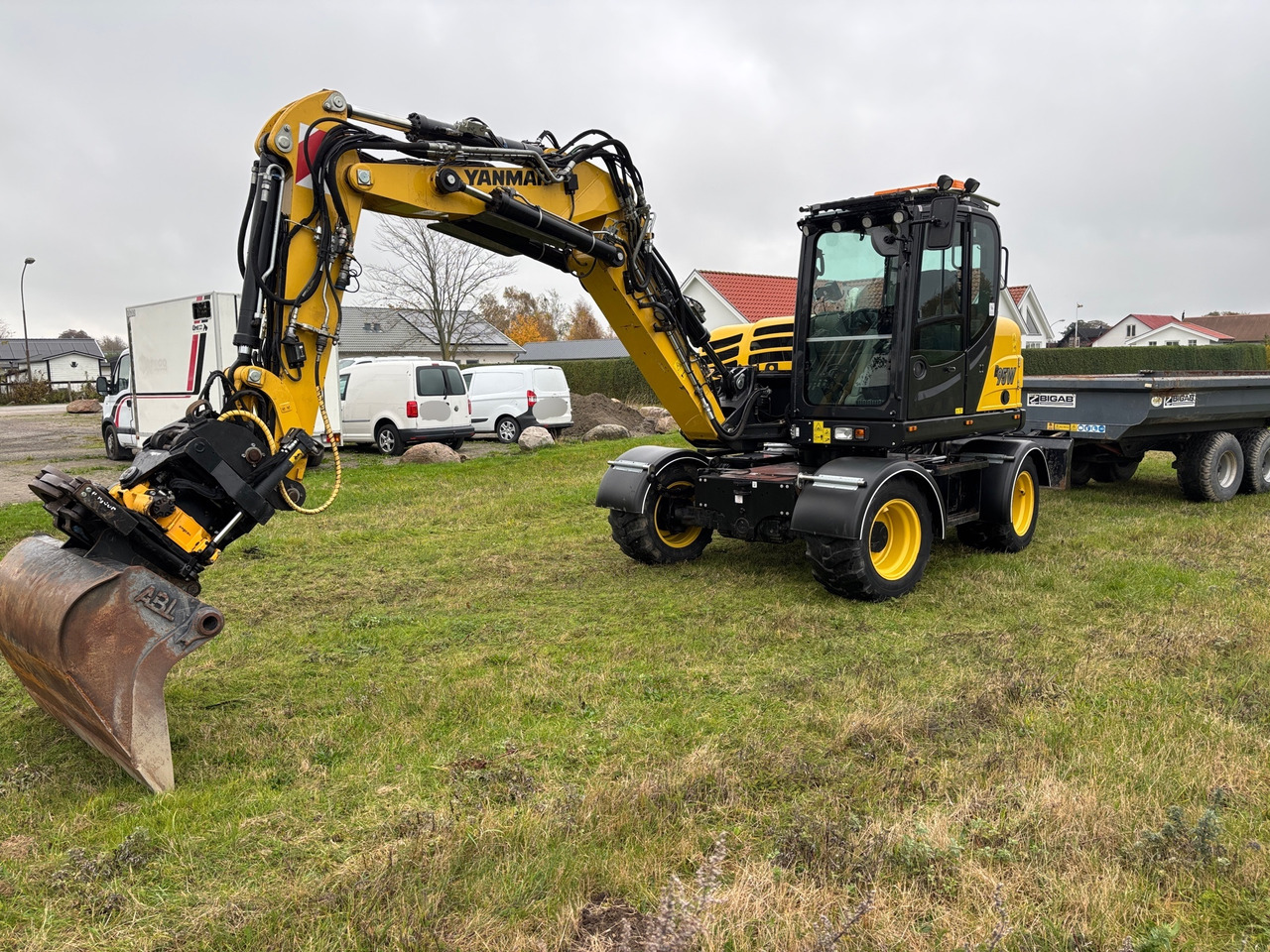 Yanmar B95W - Escavadeira: foto 1 Yanmar B95W - Escavadeira: foto 1