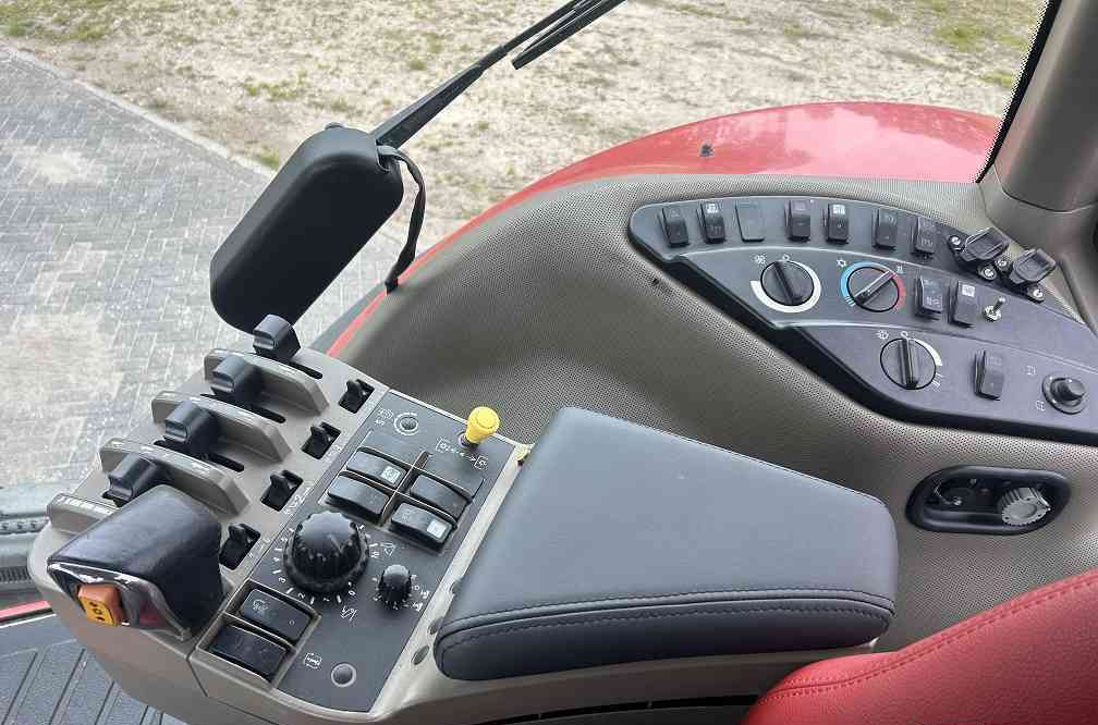 Trator Case-IH Magnum 310 powershift: foto 8 Trator Case-IH Magnum 310 powershift: foto 8