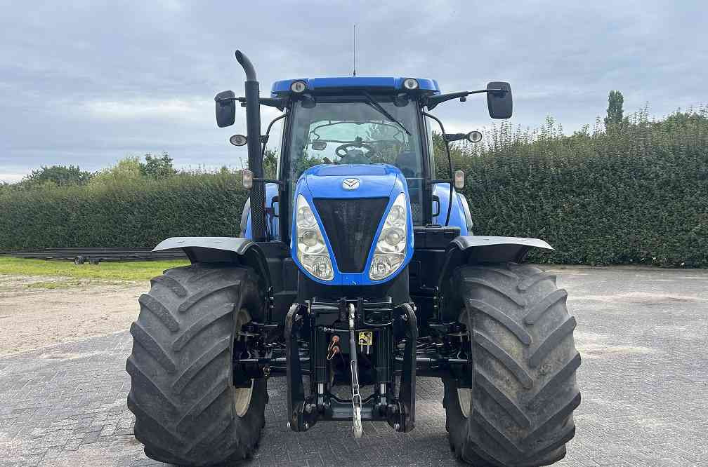 New Holland T7.260 pc - Trator: foto 4 New Holland T7.260 pc - Trator: foto 4