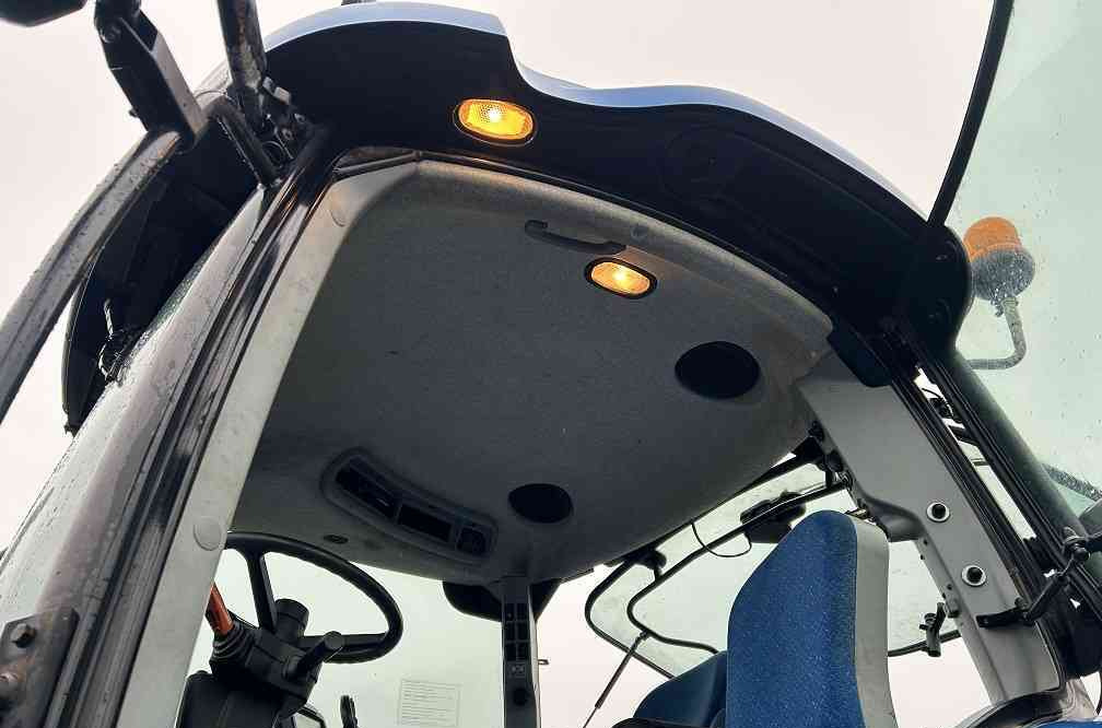 New Holland T7030 Autocommand full options! - Trator: foto 5 New Holland T7030 Autocommand full options! - Trator: foto 5