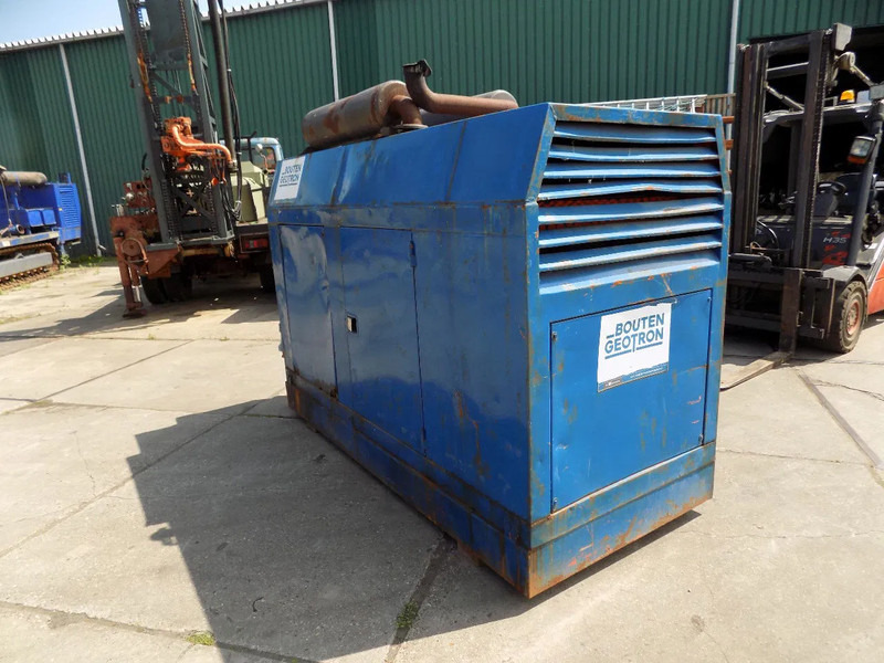 Bredenoord BRD 100 Kva Cummins 6BT - Gerador elétrico: foto 4 Bredenoord BRD 100 Kva Cummins 6BT - Gerador elétrico: foto 4