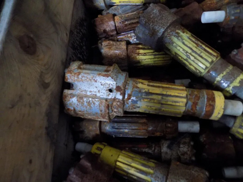 Locação de Diversen Sandvik Atlas copco Halco Drill Head rock bit 3.5 and 4 inch Diversen Sandvik Atlas copco Halco Drill Head rock bit 3.5 and 4 inch: foto 6