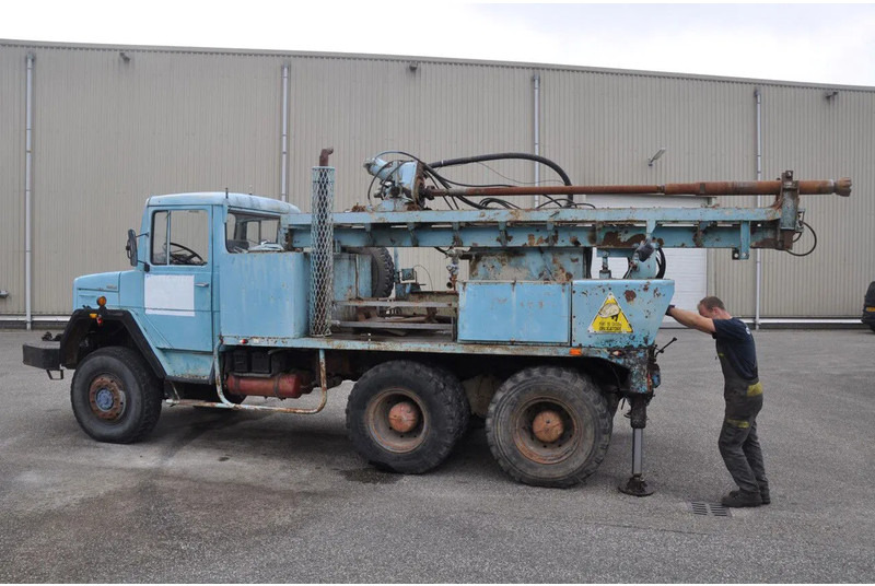 Magirus Deutz iveco Bonne esperance / atlas copco - Máquina de perfuração: foto 3 Magirus Deutz iveco Bonne esperance / atlas copco - Máquina de perfuração: foto 3