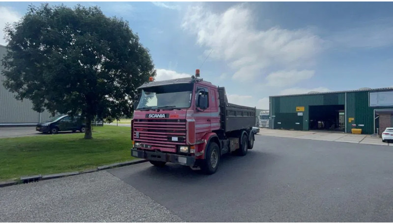 Caminhão basculante Scania P113-360 scania 113 6X2 Boogielift reversed KIPPER: foto 9