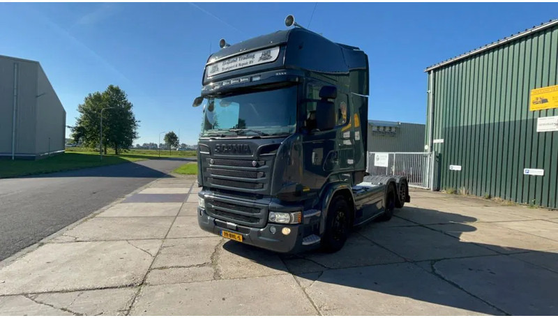 Scania R730 Clean Nordic Scania R730 trekker BLACK ON GREY - Tractor: foto 2 Scania R730 Clean Nordic Scania R730 trekker BLACK ON GREY - Tractor: foto 2