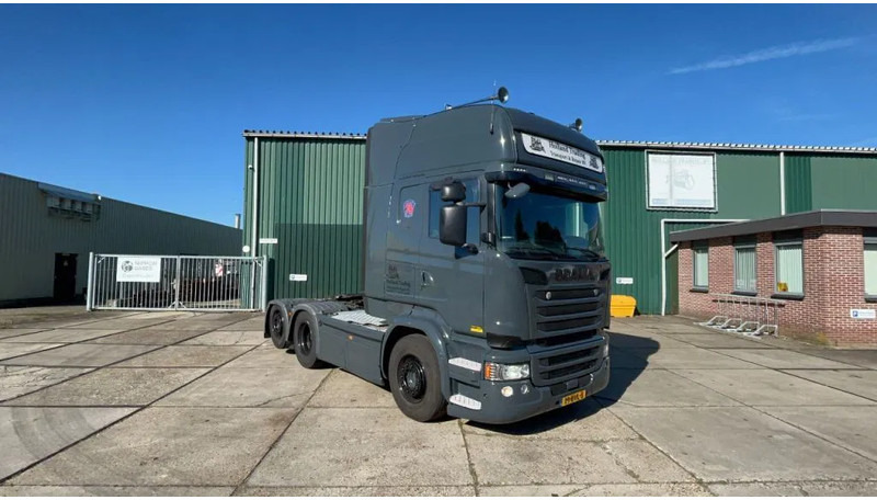 Scania R730 Clean Nordic Scania R730 trekker BLACK ON GREY - Tractor: foto 1 Scania R730 Clean Nordic Scania R730 trekker BLACK ON GREY - Tractor: foto 1