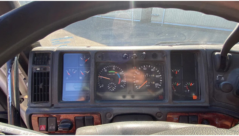 Caminhão basculante Volvo FM 12.420 kipper: foto 13