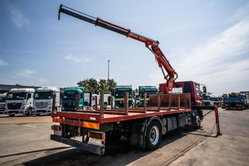 DAF 65.180 - ATLAS 100.1 - Camião de caixa aberta/ Plataforma, Caminhão grua: foto 4 DAF 65.180 - ATLAS 100.1 - Camião de caixa aberta/ Plataforma, Caminhão grua: foto 4
