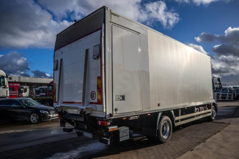 DAF LF 220(16t)+DHOLLANDIA - Caminhão furgão: foto 3 DAF LF 220(16t)+DHOLLANDIA - Caminhão furgão: foto 3