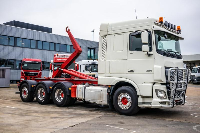 DAF XF 510 - AJK - Caminhão polibenne: foto 2 DAF XF 510 - AJK - Caminhão polibenne: foto 2